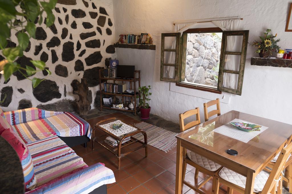La Cuadra Hermigua Exterior photo